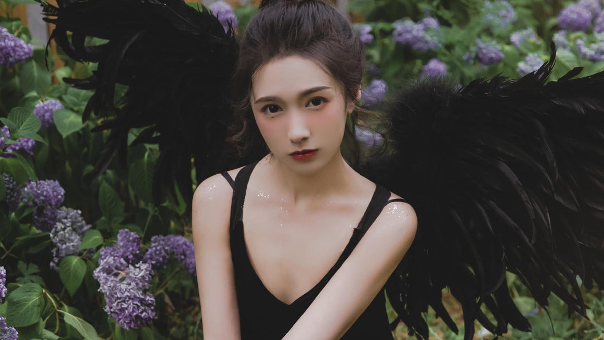 开云中国官网-篮下攻坚：北京队抢夺49个篮板，攻守两端占优！，北京篮男