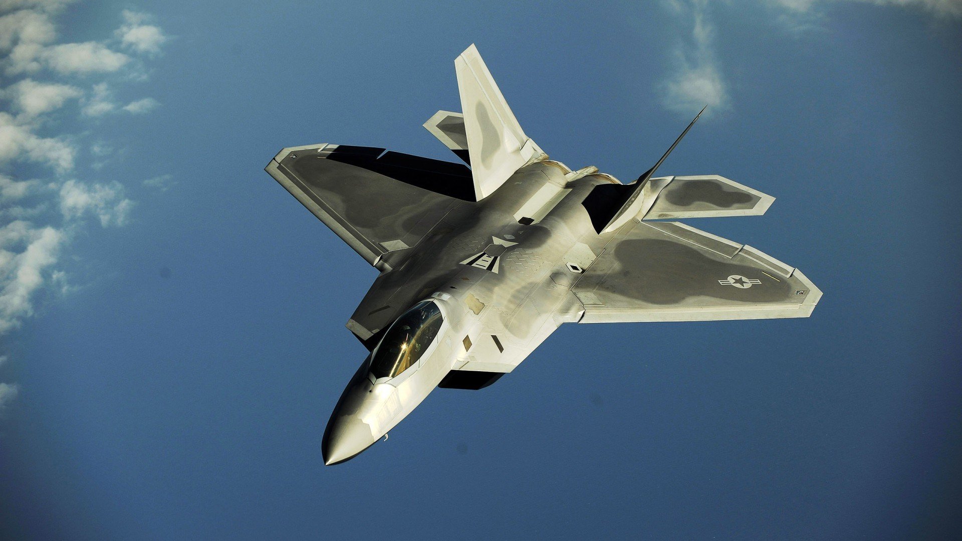 开云体育娱乐-南安普顿客场逼平阿斯顿维拉，保持不败势头，arwu南安普顿