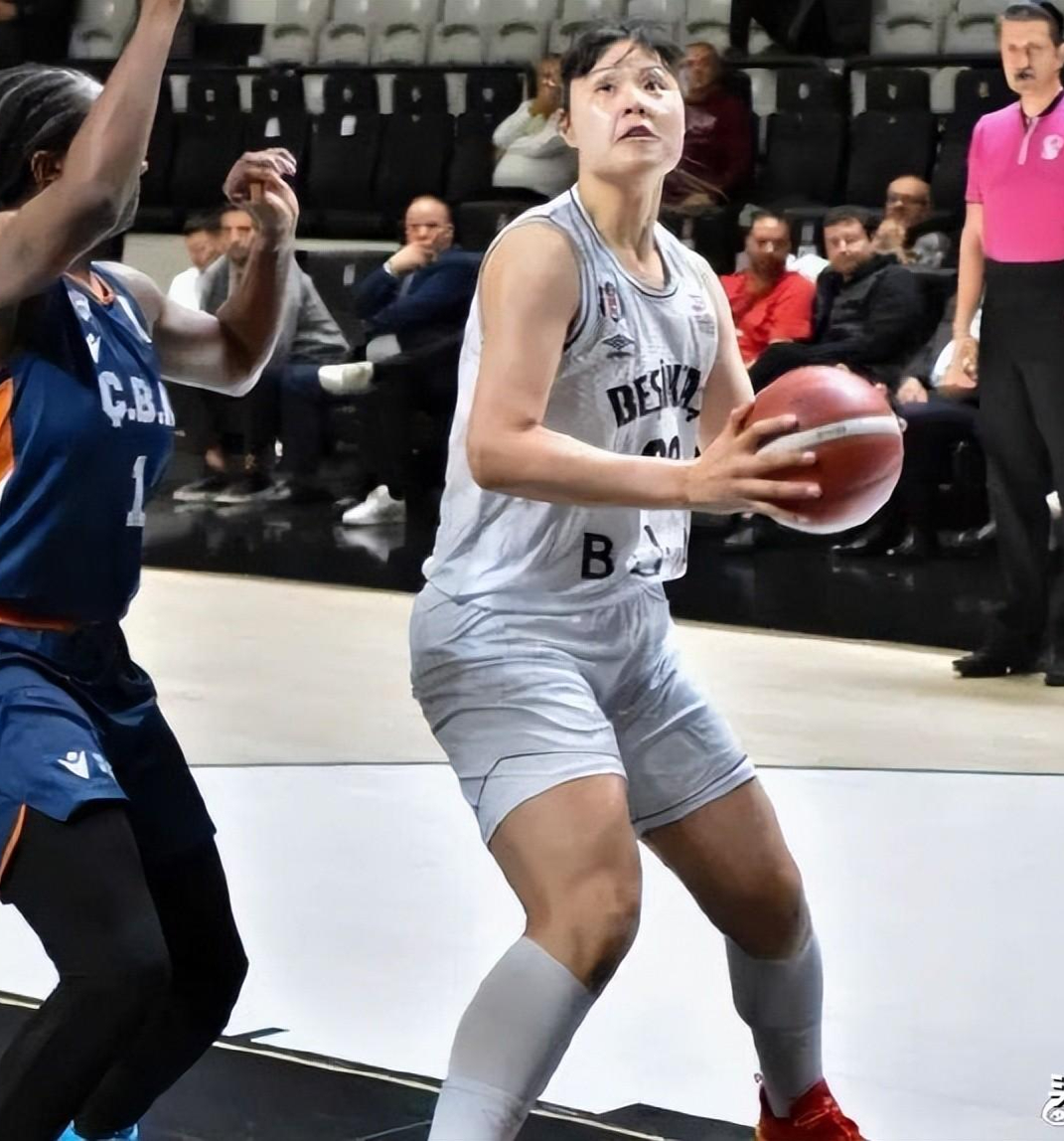 女性运动员在各大联赛中的崛起 女性运动员在各大联赛中的崛起